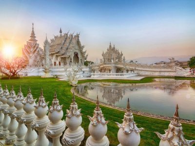 Wat Rong Khun Display